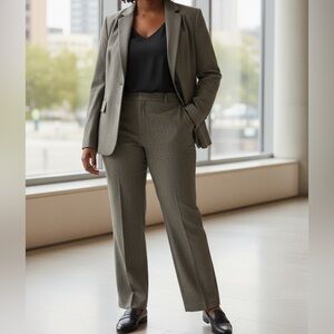 Plus Size Ralph Lauren 100% wool suit Jacket size 20W pants size 22W